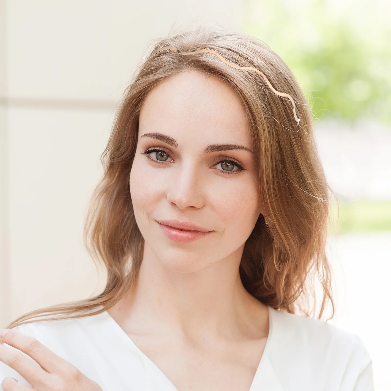 عصابة رأس معدنية مموجة رفيعة وبسيطة وأنيقة محمولة للنساء، شعر قصير، مناسبات رسمية، إكسسوارات شعر عصرية للفتيات #2