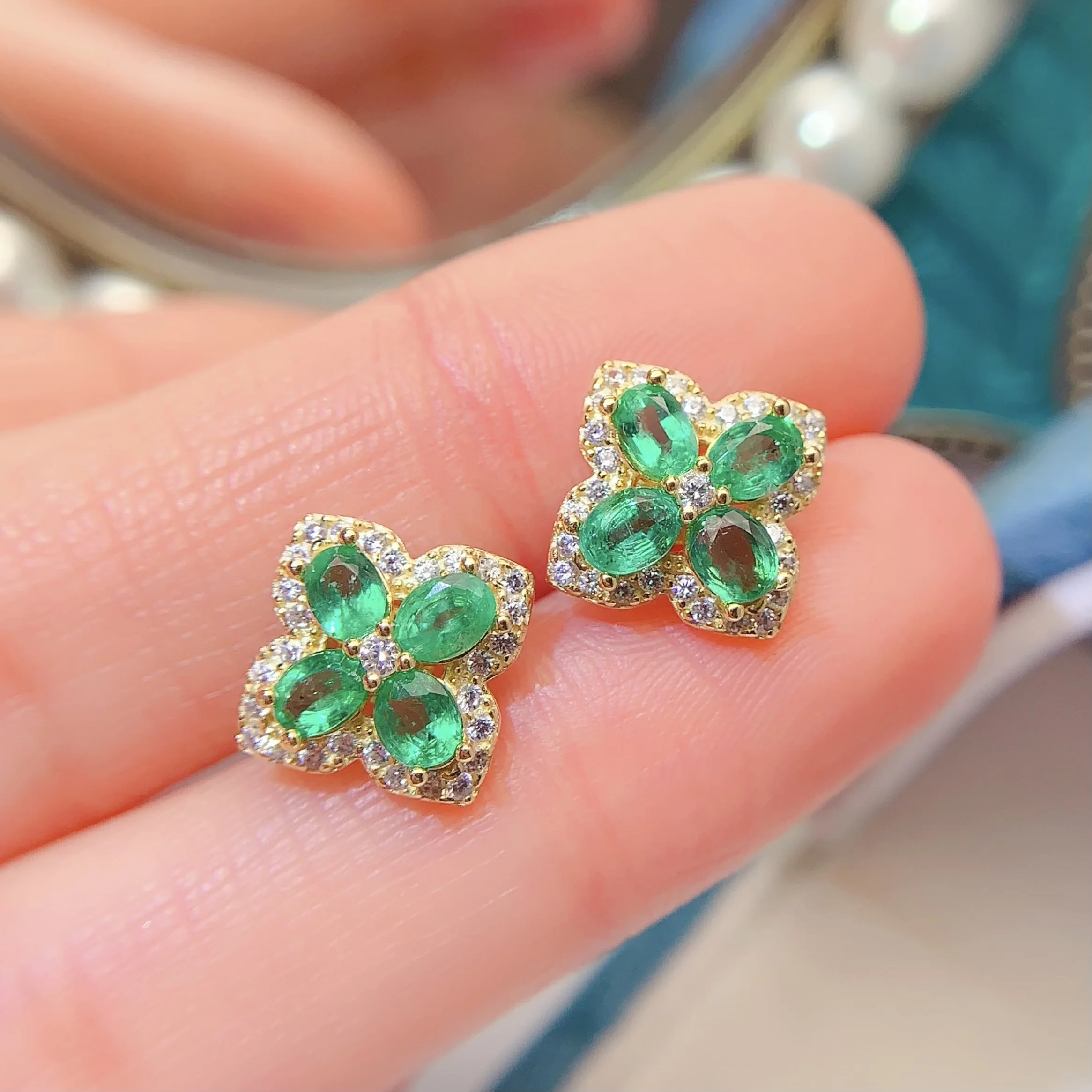 SHILOVEM 925 sterling silver Emerald  Stud Earrings New Birthday Christmas Gift Fashion Wholesale Women 3*4mm le030499agml