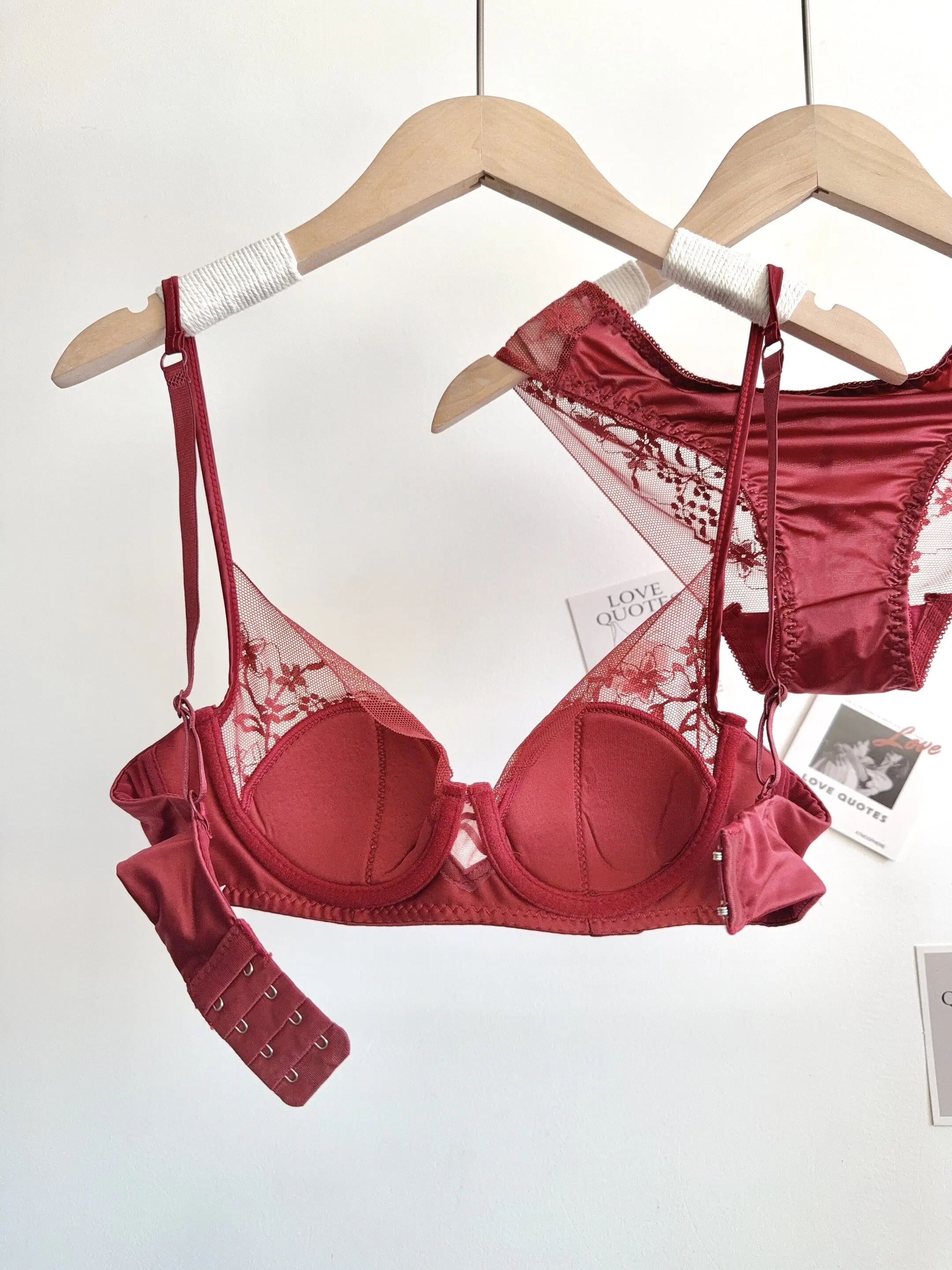 Conjunto de Lencería de Encaje Cómodo para Mujer, Sujetador con Aros Suaves, Copa Delgada, Push-Up, Transpirable, Ropa Interior para Mujeres con Busto Pequeño