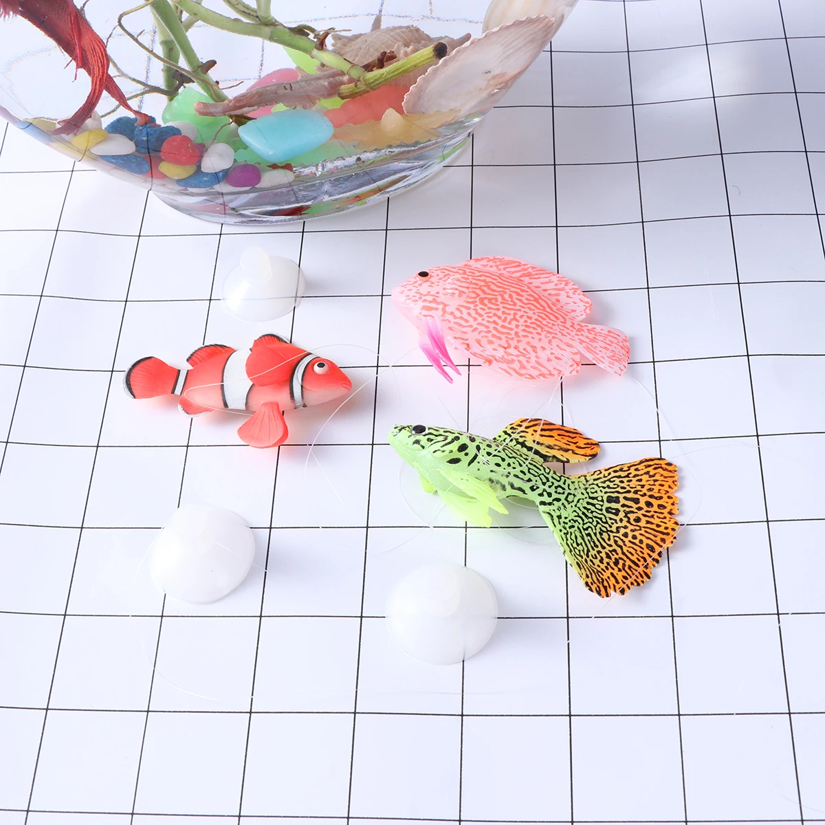 

3pcs Night Light Artificial Aquarium Plastic Decor Glow-In-The-Dark Ornament For Fish Tank With Built-In Weight Realistic Detail