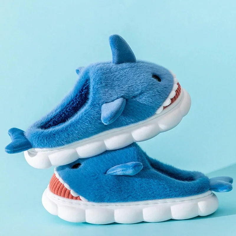 Zapatillas mullidas informales para hombre, zapatos planos para el hogar, bonitos zapatos de diseñador de dibujos animados, zapatillas de plataforma de invierno a la moda para parejas, calzado cálido para casa