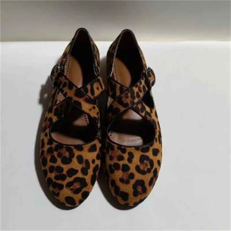 Leopard Pattern Shoes for Women Round Toes Female Ballets Belts Buckle Chassure Femme Crossover Strap Ladies Flat Heels Zapatos