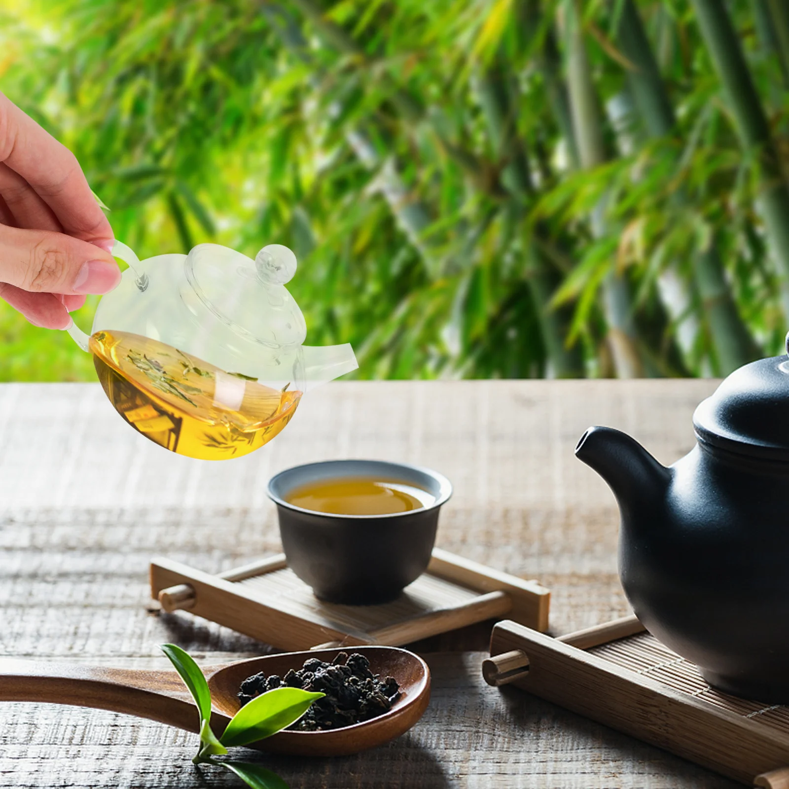 

200Ml Glass Tea Kettle Clear Teapot with Comfortable Grip Heavy Duty Thermal Shock Resistant for Multiple Cups Brewing Sharing