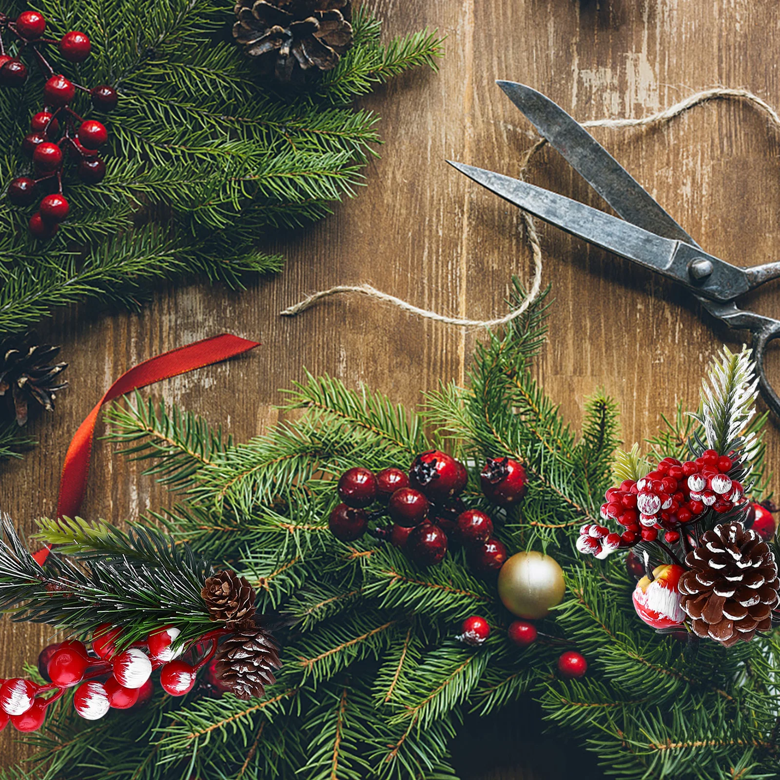 

8pcs Christmas Berry Pine Picks Wreath Decor Artificial Red Branches Xmas Home Wedding Plastic Plant