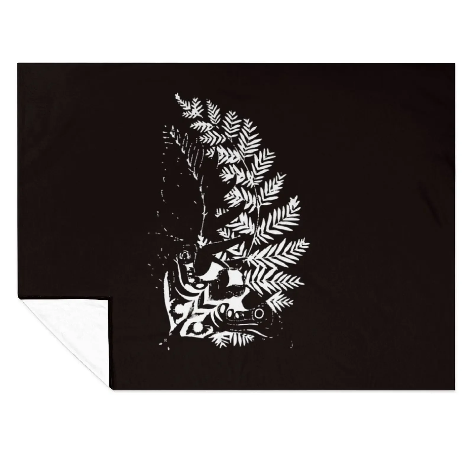 

Ellie tattoo Throw Blanket cosplay anime Cute Plaid Vintage Bed covers Blankets