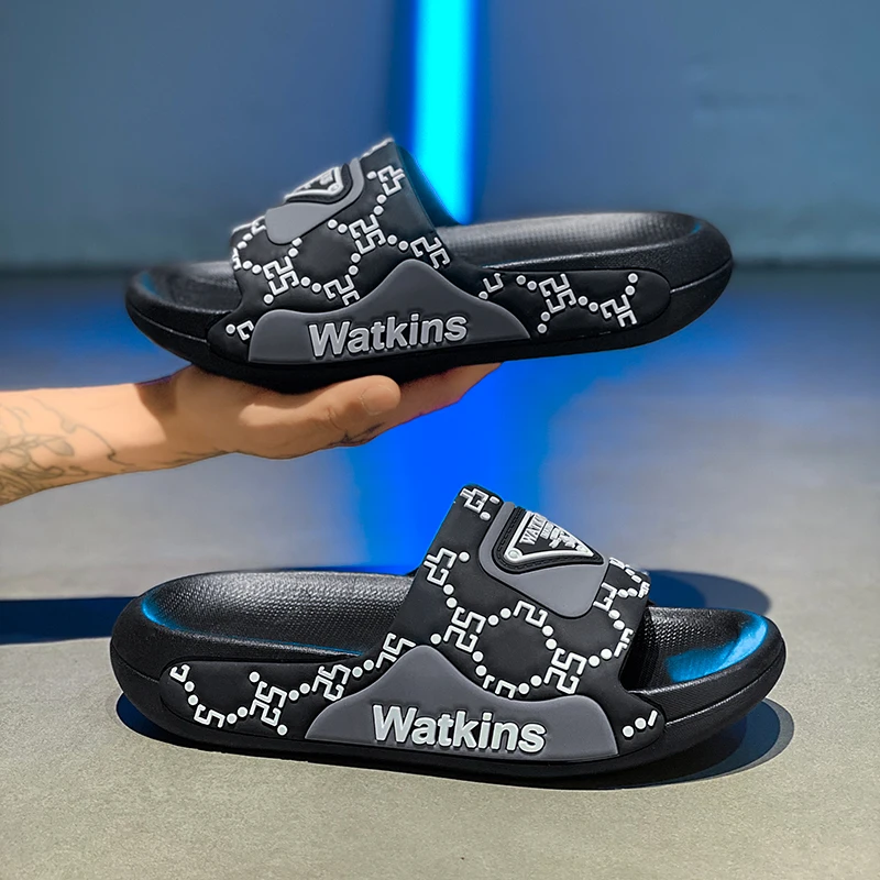 

Men's and Women's Slippers, New Style Casual Men's Anti-slip Soft-soled Outerwear Beach Shoes, Flip-flops