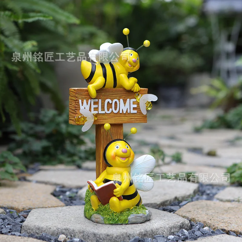 Bee Figurine Resin Animal Miniature Model Figurines Ornaments For Art Crafts Birthday Parties Home Decorations