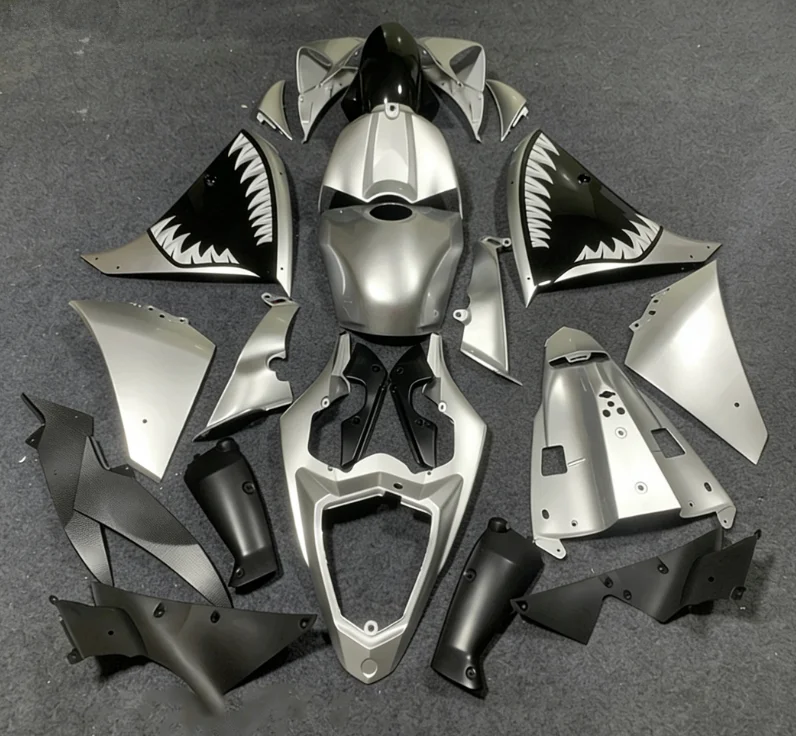 Suitable for yamaha R1, 2012, 2013, 2014 motorcycle performance full fairing shell parts with tank cover can be customized