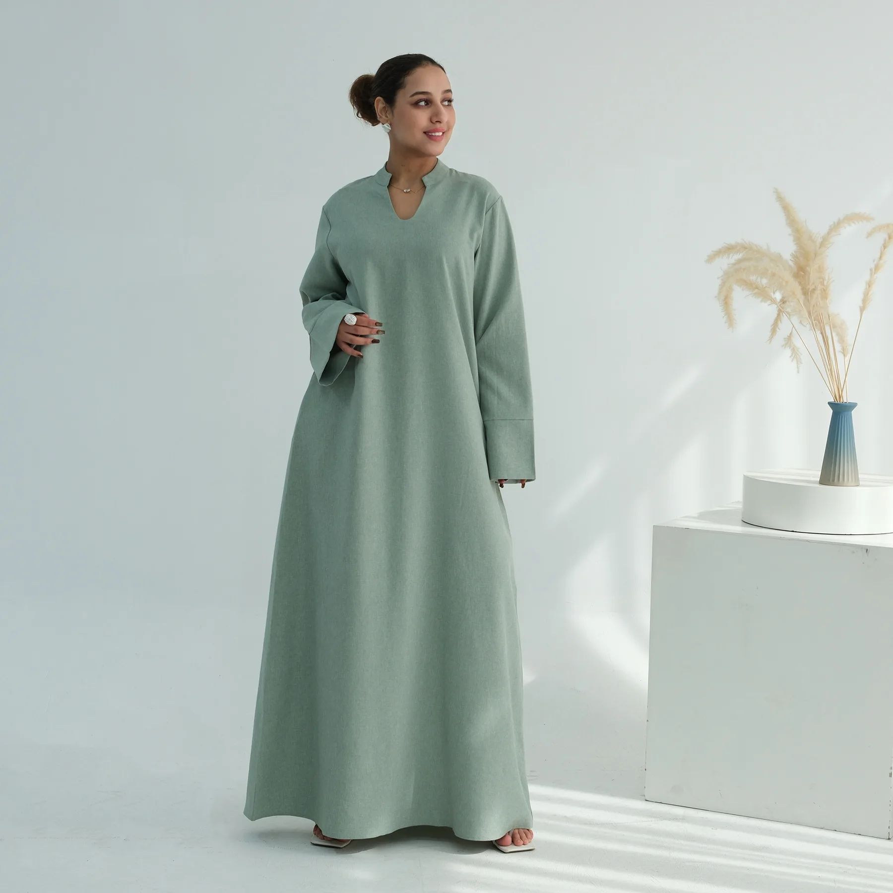 Mode Dubai V-ausschnitt Abaya Kaftan Muslimische Frauen Arabisch Lange Kleid Robe Modest Islam Kleidung Türkei Femme Musulmane Solide Farben