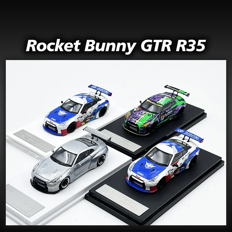 

FUJI In Stock 1:64 Pandem GTR R35 EVA Robot Diecast Diorama Car Model Collection Miniature Toy