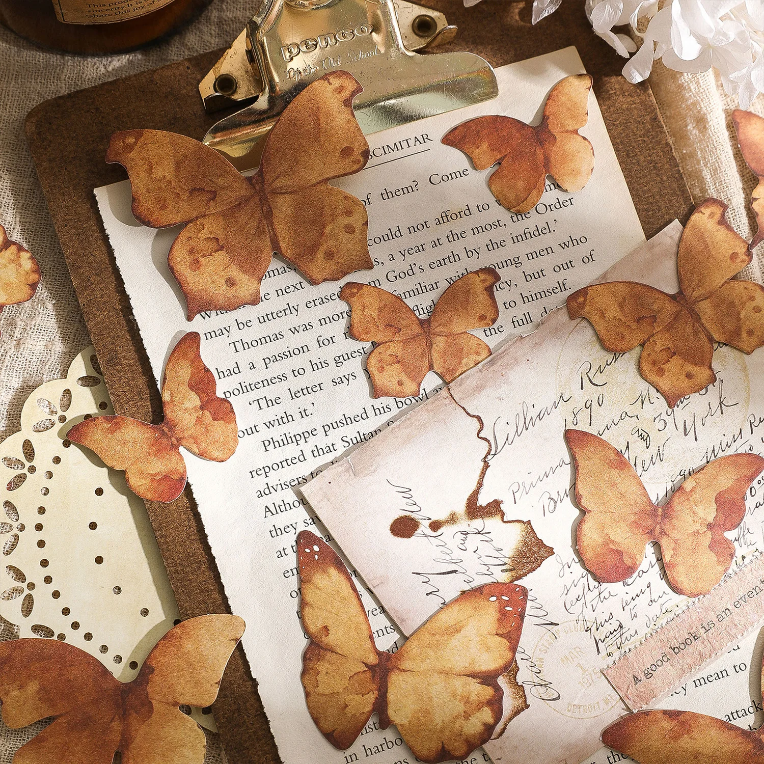 15pcs Vintage Leaves Stickers Pack Collage Art Junk Journal Planner Decorative Butterfly Stickers Album Scrapbooking Material