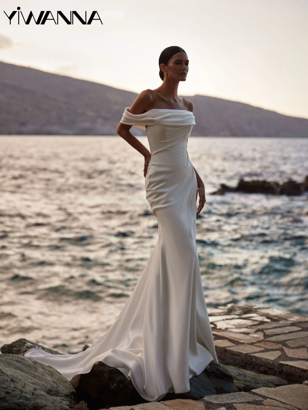 

New Arrival Graceful Off Shoulder Satin Mermaid Wedding Dress Sexy Strapless Backless Bridal Gown Customized Dresses For Bride