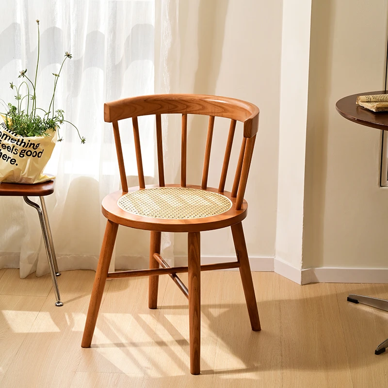 2025 جديد خشب متين الروطان الطعام كرسي فاخر الرجعية مسند الظهر كرسي للمنزل شرفة الترفيه ديكور المنزل الأثاث