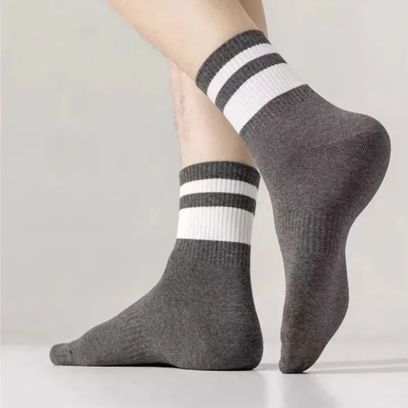 3 Pairs Baseketball Socks Men Set Striped Cotton Anti Odor Sports Socks Spring and Summer Fashion Casual Student Mid Tube Socks