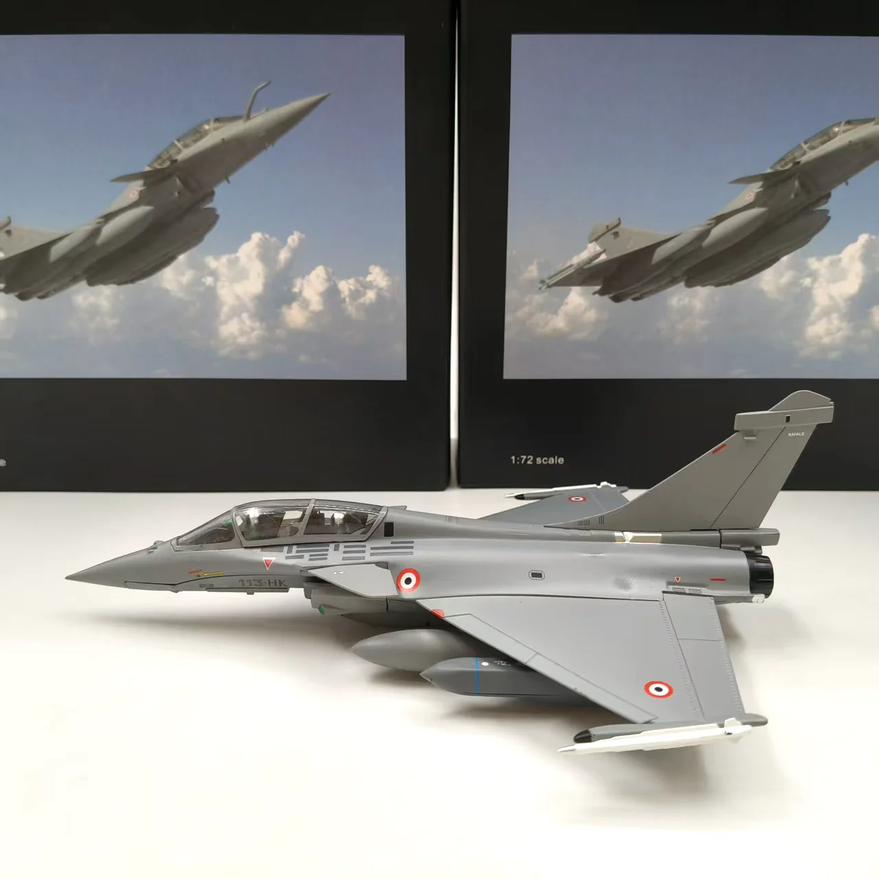 دييكاست 1:72 مقياس سلاح الجو الفرنسي رافال مقاتلة عسكرية سبيكة نموذج طائرة تحصيل لعبة هدية تذكارية عرض حلية #4