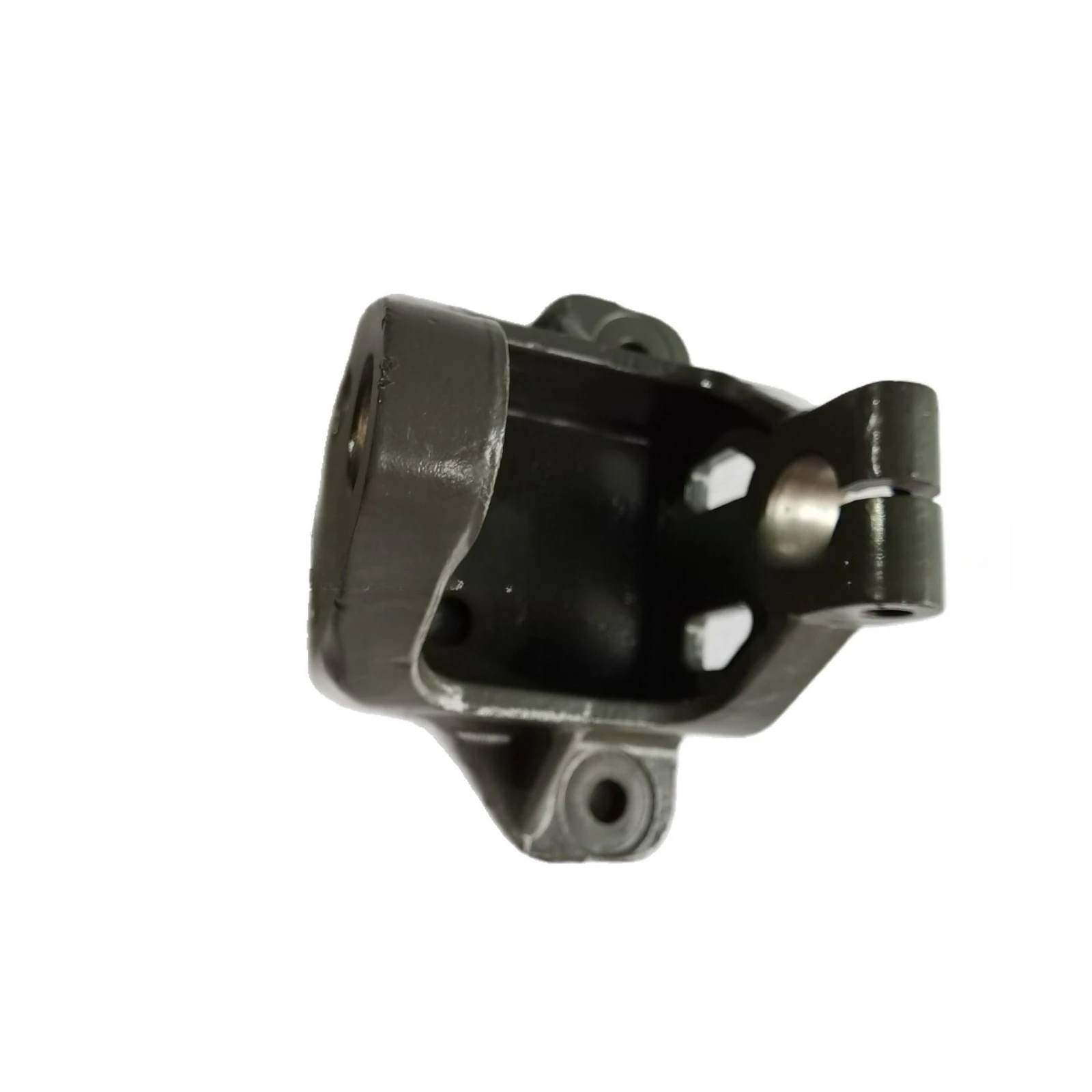 YZ952552000156 Front spring front bracket