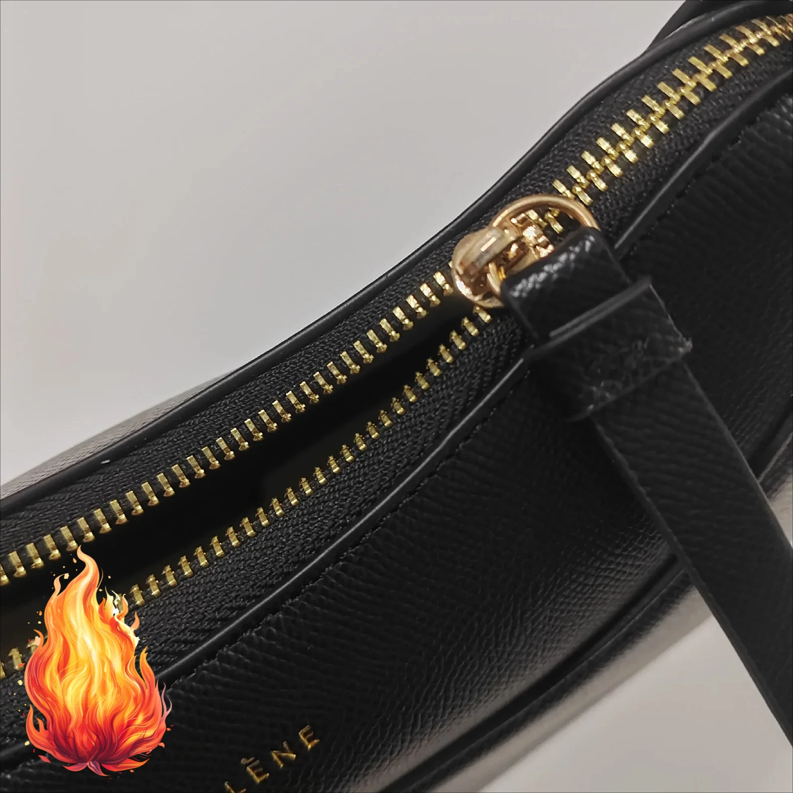 Bolso ligero y lujoso con forma de media luna para mujer, bolso de almacenamiento de hombro Simple con diseño de nicho Boling'en