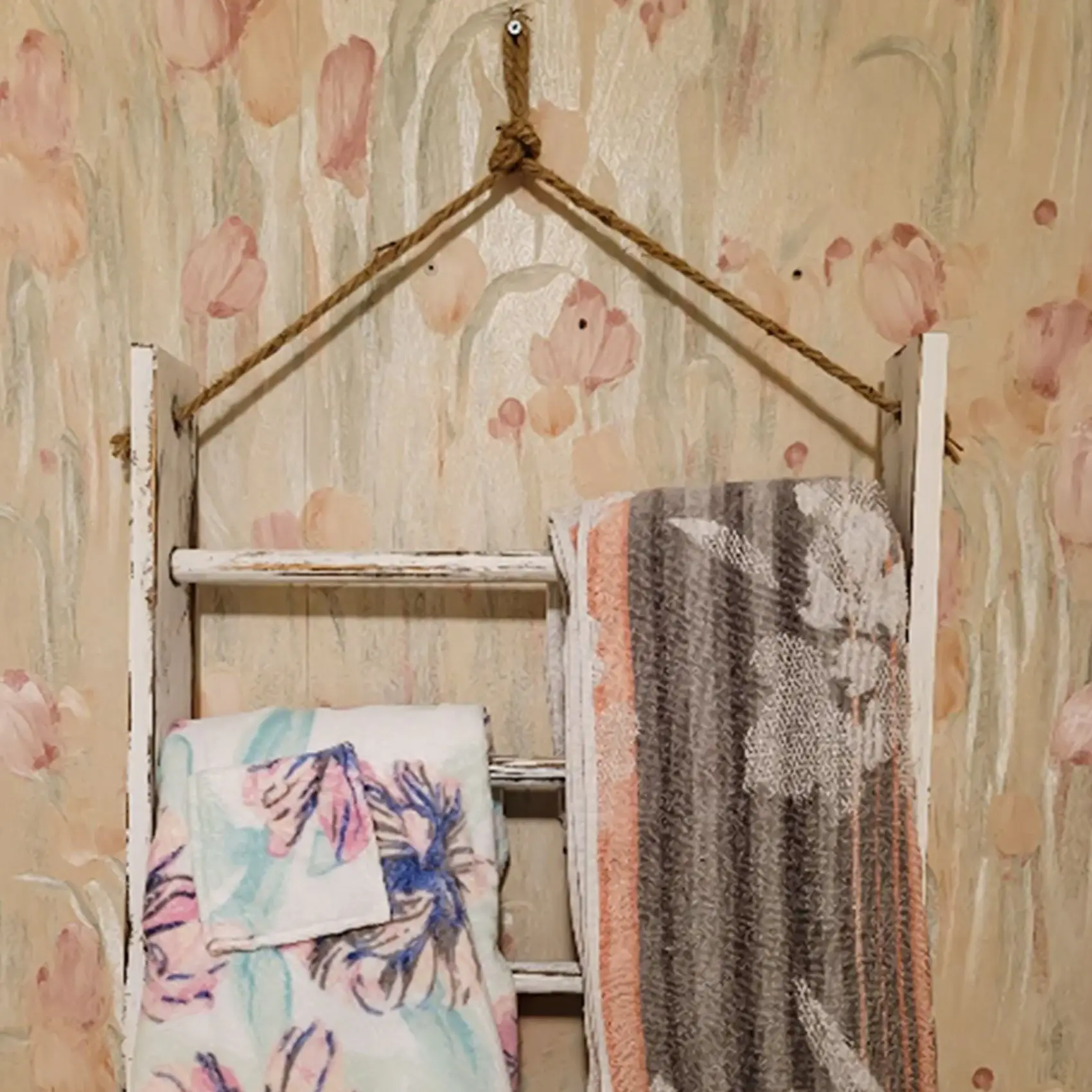 A89X Tangga Handuk Gantung Dinding Rak Handuk Dekorasi Rumah Pertanian Tangga Meja Kayu Bercat Putih Pedesaan dengan Tali Yang Dapat Disesuaikan