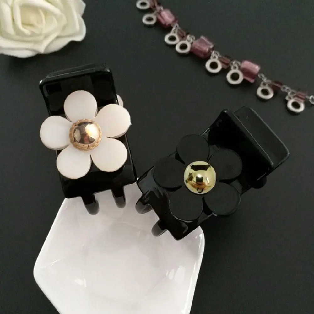 

Girls Fashion Women Flower Acrylic Hairpins Hair Claws Hair Crab Hair Clips