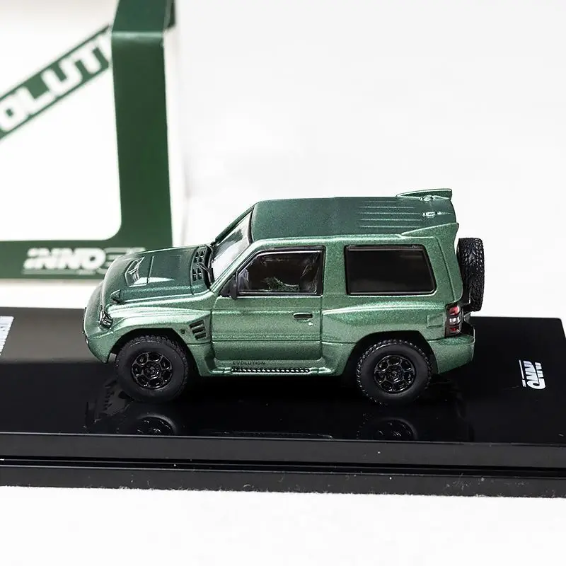 INNO 1/64 Mitsubishi Pajero EVO Legering Speelgoed Motorvoertuig Diecast Metaal Model Geschenken