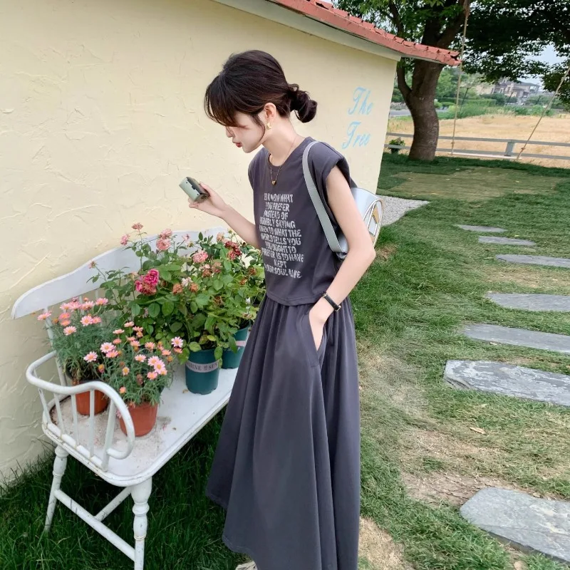 2025 letnie dorywczo szare litery bez rękawów t-shirty długie spódnice dwuczęściowe garnitury moda damska krótka kamizelka spódnica stroje