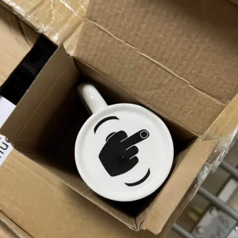 300ml Funny Have a Nice Day Coffee Mug Cup With Middle Finger on the Bottom Ceramic Mug Black For Coffee Milk Tea Cups Gift