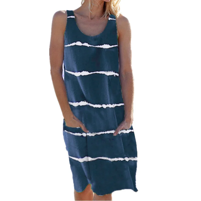 Sommerliches Damen-Maxikleid mit Rundhalsausschnitt, bedruckten Streifen und Taschen im europäischen und amerikanischen Stil.