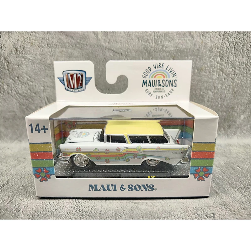 M2 Macchina 1:64 Simulazione Berlina Auto sportiva Pressofusione in lega Collezione di modelli di auto Ornamento Display Regalo per adulti