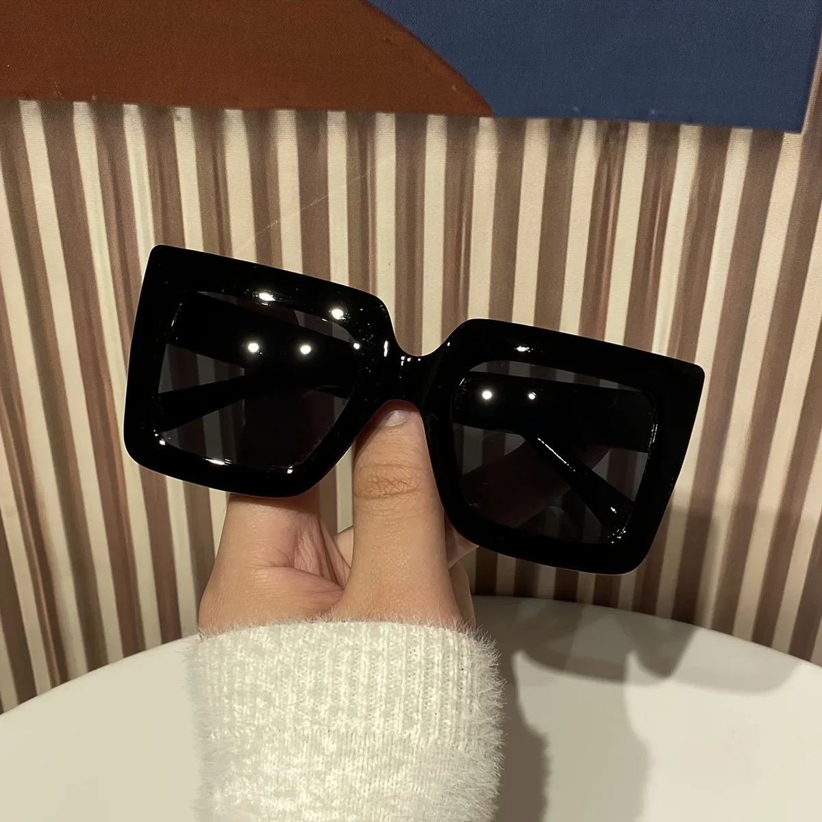 Oversized Plastic Square Glasses Set — product information 6