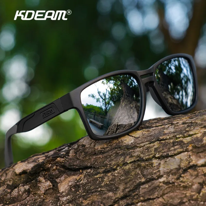 

KDEAM New TR90 Photochromic Polarized Sunglasses Men Square Classic Color Change Black Frame Outdoor 100% UV Protective Glasses