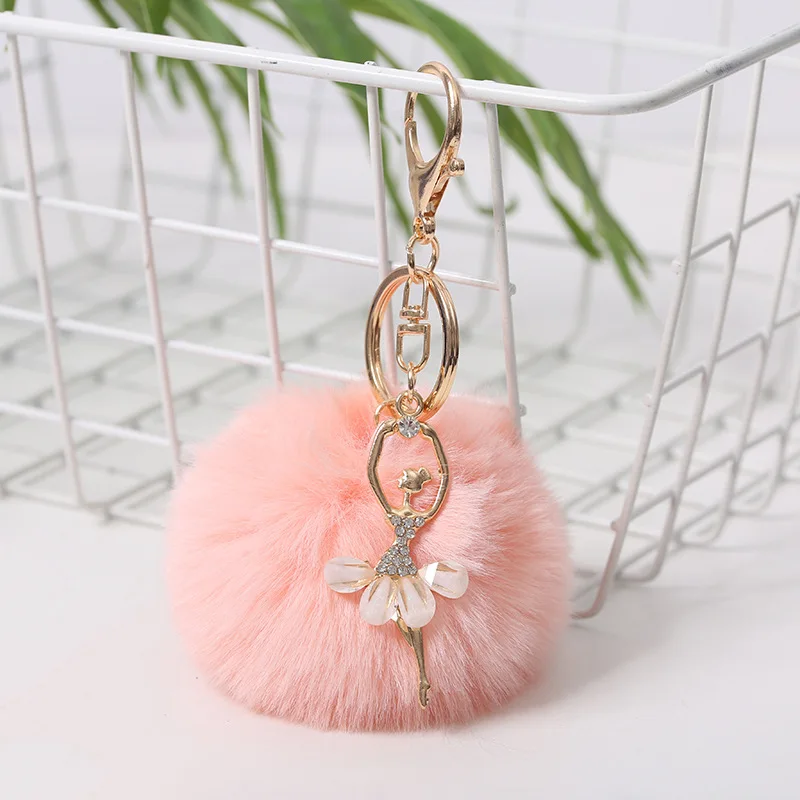 1 Stuks Schattige Pluche Bal Sleutelhanger Dansend Meisje Pluche Speelgoed Sleutelhanger Met Grote Pompom Charme Vrouwen Autotas Sleutelhanger Meisje Accessoires