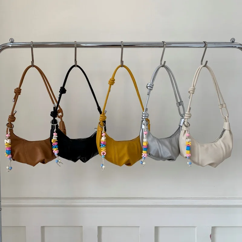 

NewShoulder Bag - Fashionable , Large - Capacity Dumpling Bag, Simple & Stylish Croissant Design Crossbody Bags for Women