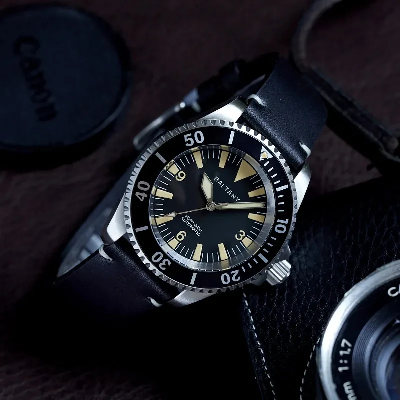 Retro zegarek nurkowy woda duch Tribute zegarek 42mm szafir 200M wodoodporne wojskowe automatyczne mechaniczne zegarki męskie