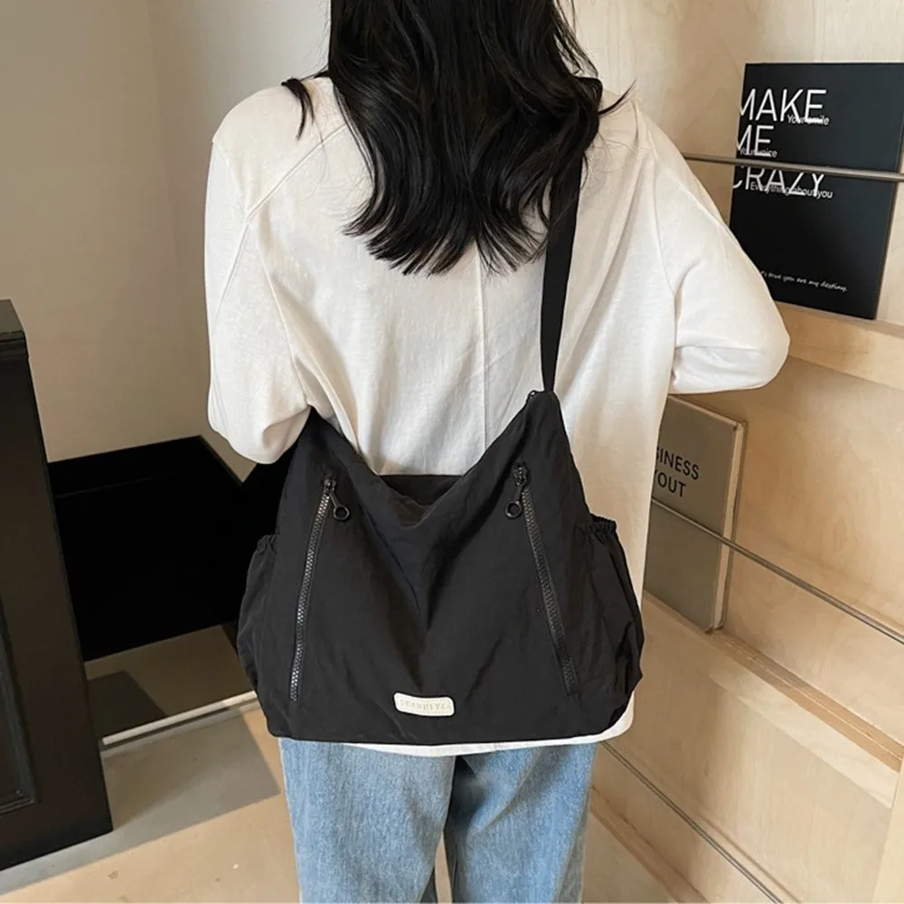 

Large Capacity Nylon Messenger Bag Korean Style Casual Square Crossbody Bag Solid Color Tote Single Shoulder Bag Students