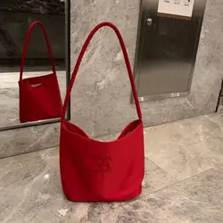 Borsa per pendolari di alta moda di nicchia borsa per ascelle in Nylon ricamato borsa Casual Versatile borsa da donna