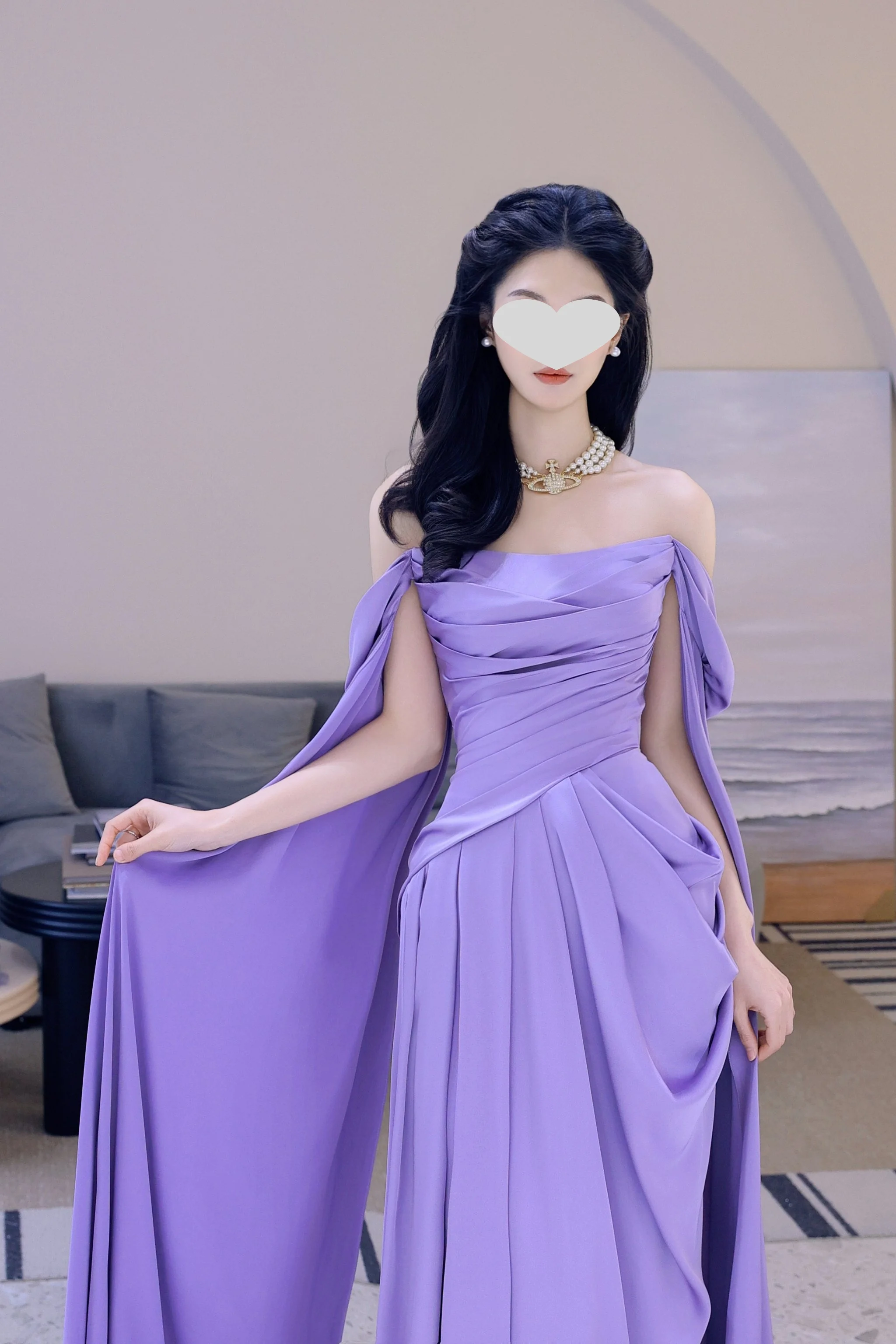 

QRC Элегантная богиня по индивидуальному заказу. Простое темпераментное однотонное платье, полное ауры. Вечернее платье для банкета и светской львицы для особых случаев.