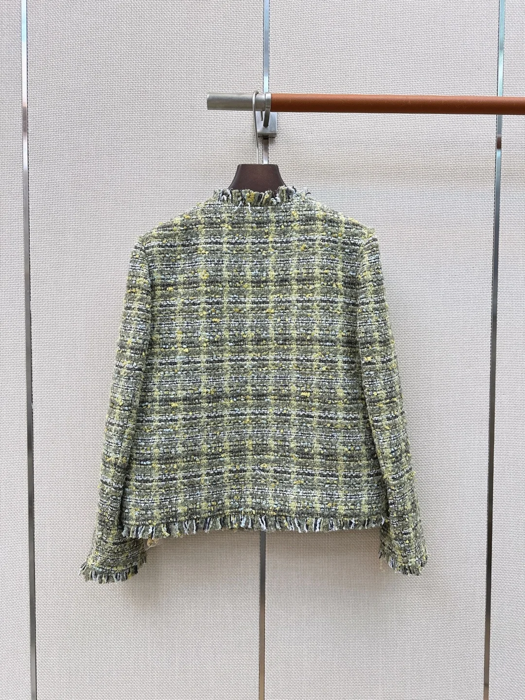 2026 Autumn Winter New Arrival Fringe‑trimmed Woven Jacket, Heavy‑weight Custom Tweed Fabric Woven With Multiple Yarns, Hand‑wov