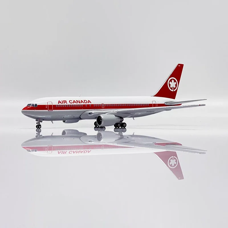 XX40043 1/400 Scale Canada B767 767-200 Aircraft Model Adult Fans Collectible Souvenir