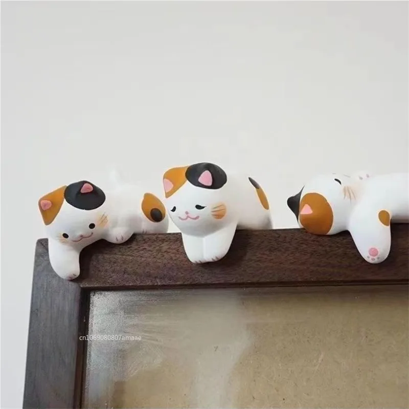 3pcs Computer Screen Monitor Small Ornaments Desktop Doll Cat Rabbit Home Decor Lucky Cat Resin Figurine Home Accessories