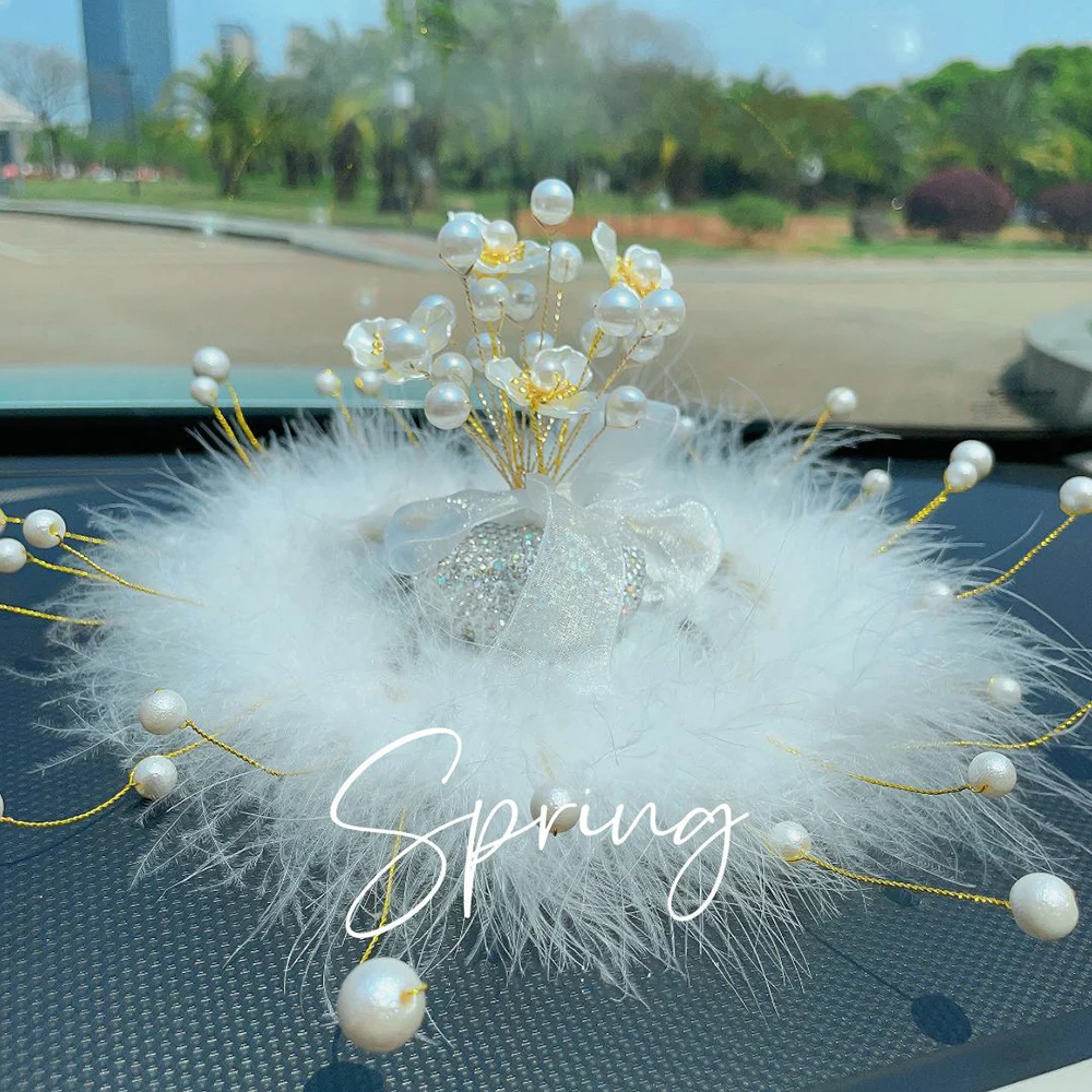 

Car Gypsophila Ornament Center Console Ornament Handmade Diamond Car Three Petal Flower Ornament Car Decoration Accessories New