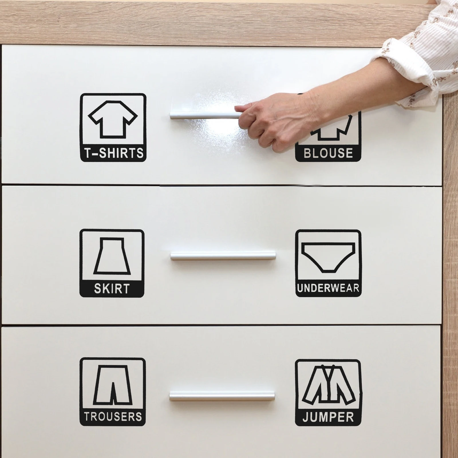 

2pcs Clothing Classification Stickers Labels For Dresser Self-Adhesive Decals Easy Organization Pvc Size Identification
