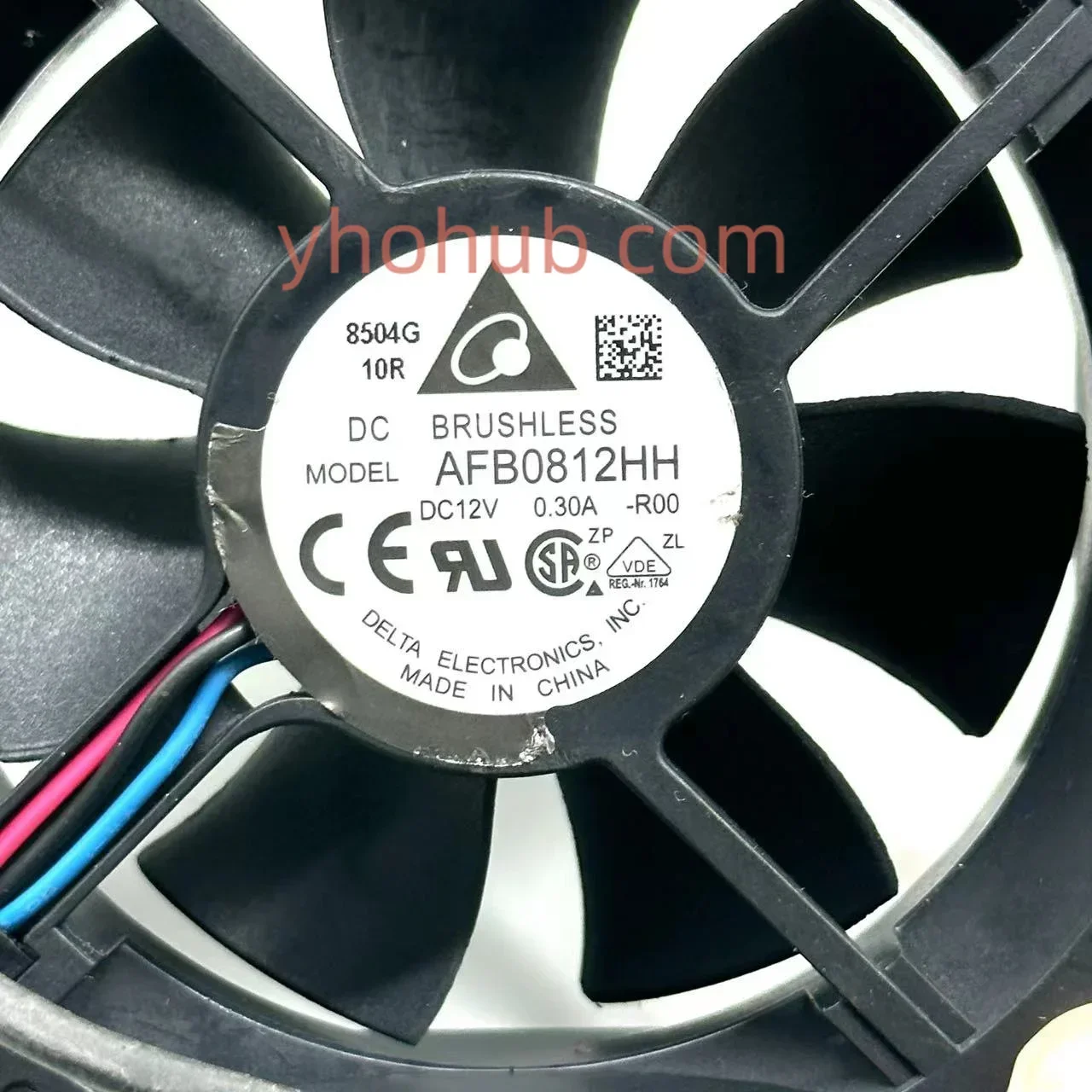 Delta Electronics AFB0812HH R00 DC 12V 0.30A 80x80x25mm Server Cooling Fan