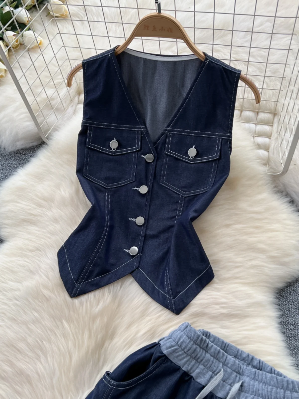 

Ele V-ne Svel Single-button Women's Top Casual Wide-leg Pants Two-piece Set Summer Faion Women's Clothing