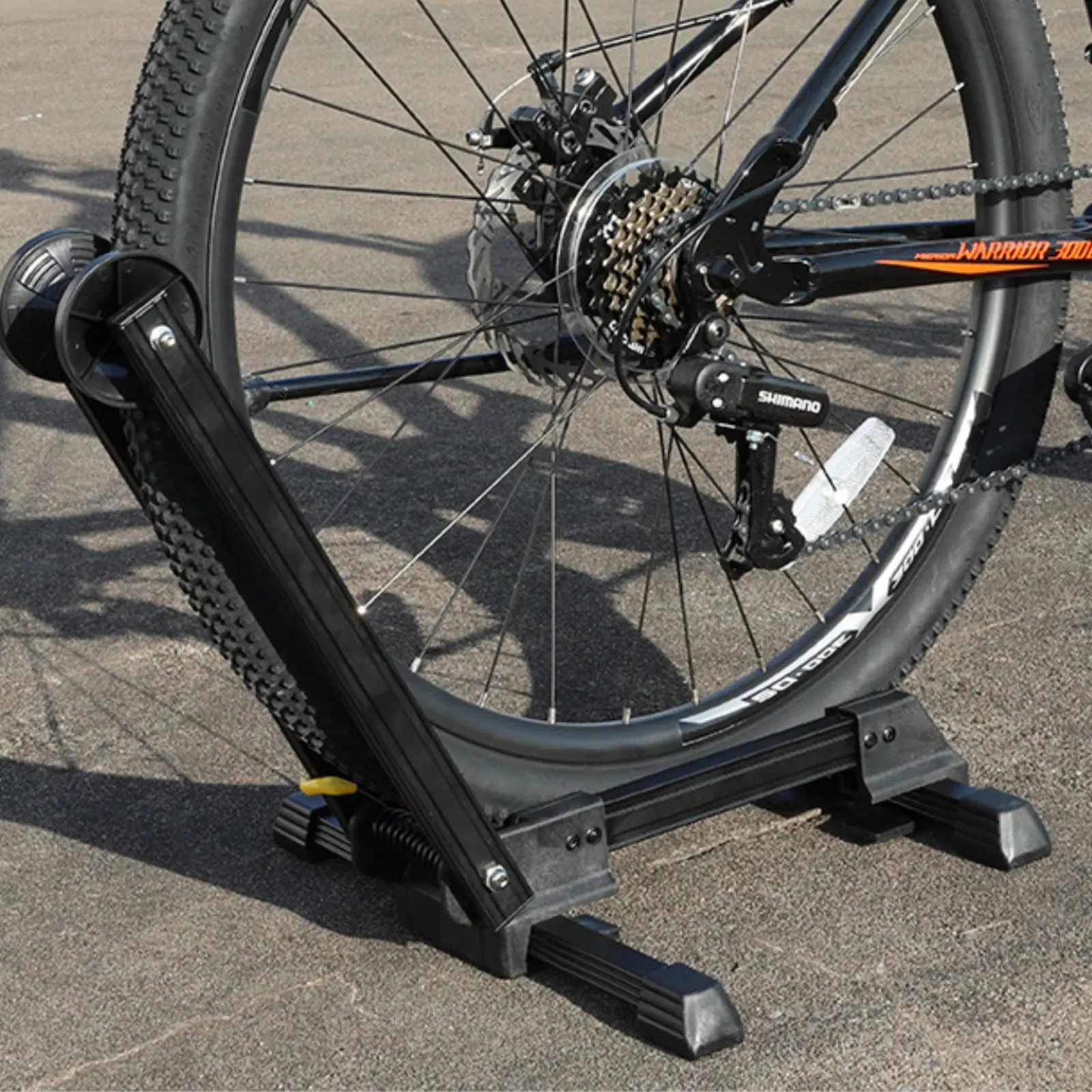 

10 Pieces Double Rod Bike Stand Portable Double-Leg Kickstand Folding Bike Stand Stable Cycling Gear Easy to Set up for Shop
