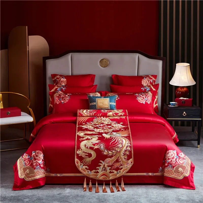 120 satin jacquard fabric Chinese exquisite Suzhou embroidery wedding four-piece set big dragon and phoenix embroidery