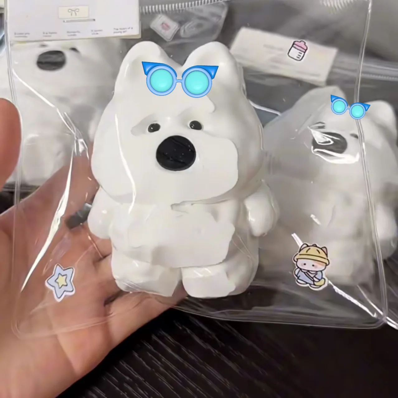 Bonito cachorro branco pequeno Fidget brinquedo, macio, Q-Bouncy, rebote lento, descompressão do escritório, filhote de cachorro dos desenhos animados, pitada música, novo, 2022