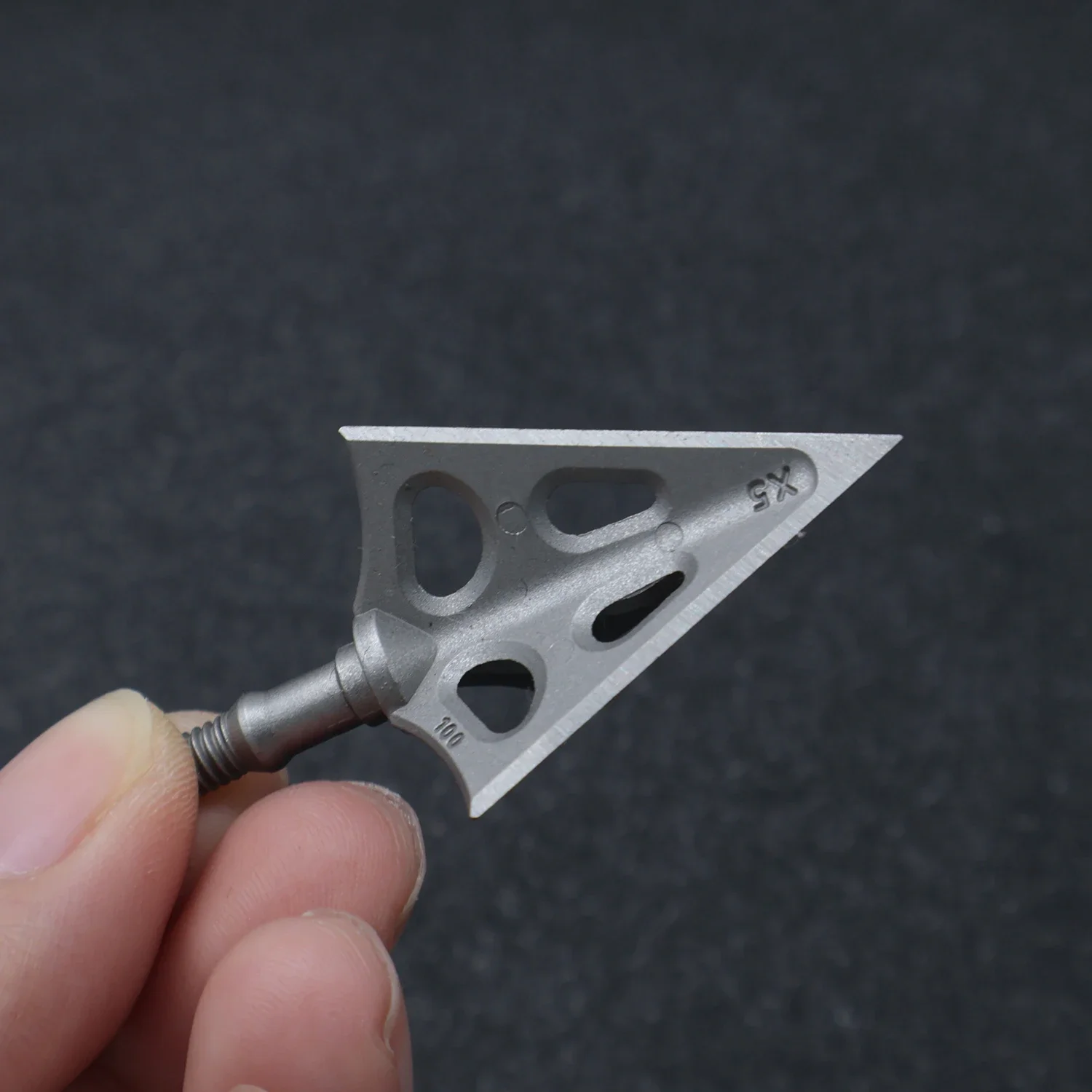 

X5 3 Blade Fixed Broadhead Triangle Wide Head Threaded Base One Piece Design for Compound Recurve Bow Hunting Arrow