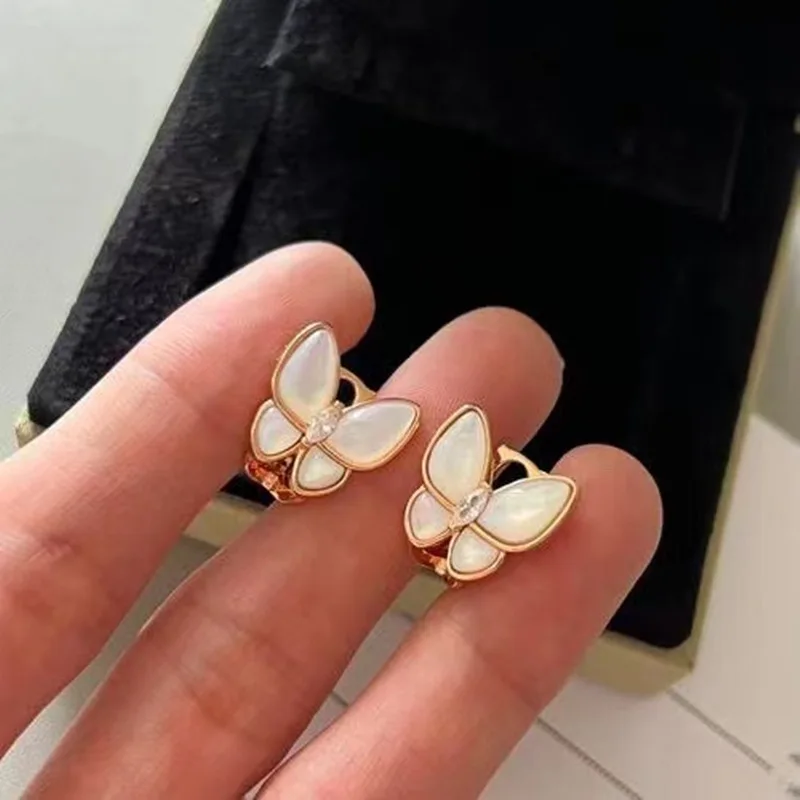 European and American Star Style Tide White Shell Butterfly Studs Gold Plated Natural Stone Butterfly Ear Racket Ear Clip Sweet