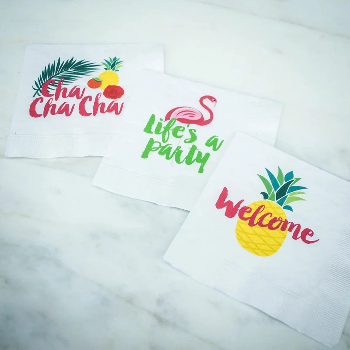 

Полноцветные свадебные салфетки, коктейльные салфетки на заказ, персонализированные салфетки для вечеринок, салфетки с монограммой для помолвки, красочные 3 шт.