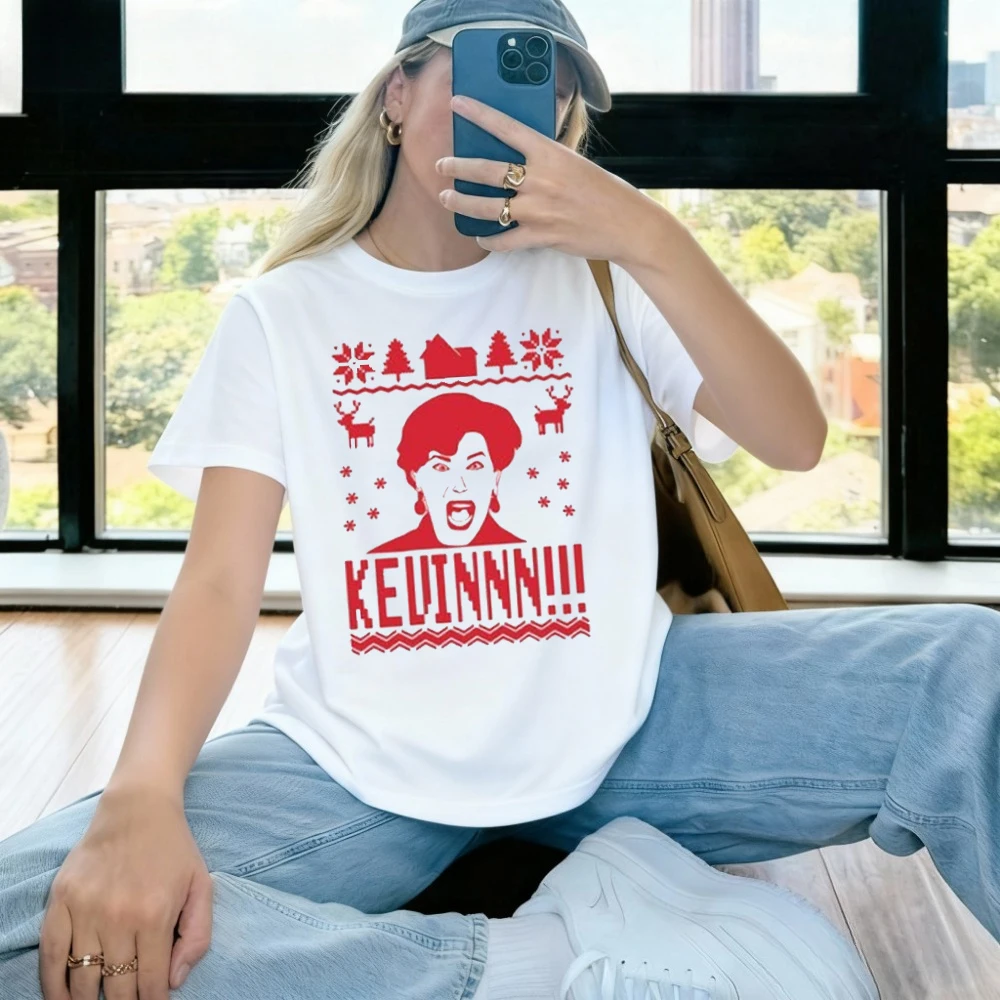 

Home Alone Mom Screaming Sweatshirt Kevin Shout Funny Christmas Tees Holiday Movie Panic Shirt Harajuku Aesthetic Clothes